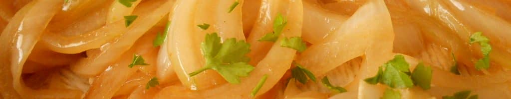 Lombinhos de Coelho de Cebolada