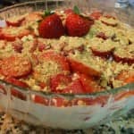 bolo de bolacha com morangos e chantilly (o clássico cá pela familia)
f2a90d03b1