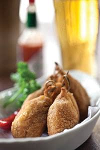 Coxinha creme no palito