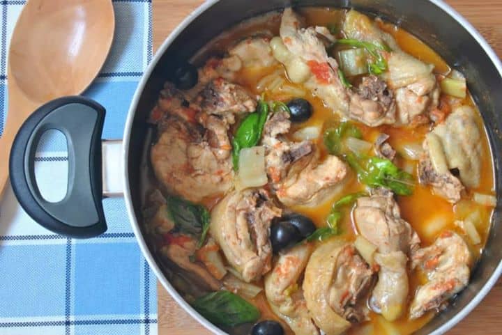 Frango com Azeitonas e Funcho