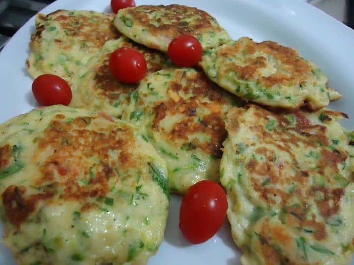 MINI PANQUECAS DE ABOBRINHAS