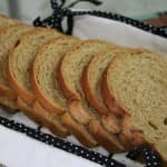 Pão integral caseiro com cenoura e mel Pão integral caseiro com cenoura e mel