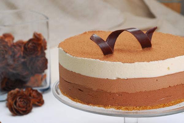 Mousse três chocolates