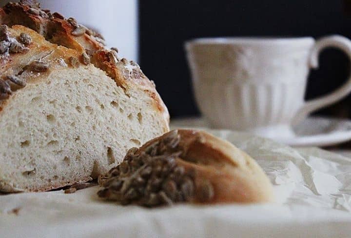 Pão simples de Trigo e Centeio [Amassado à Mão]