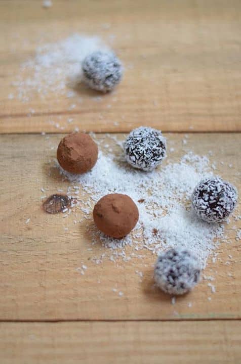 Trufas de Tâmaras e Cacau