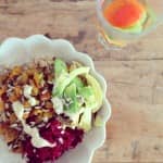 Conheço este prato por Buddha Bowl (tigela do Buda) e ou tigela arco-íris ... Conheço este prato por Buddha Bowl (tigela do Buda) e ou tigela arco-íris ...