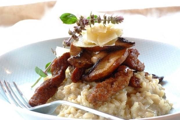 RISOTO DE COGUMELOS PORTOBELLO