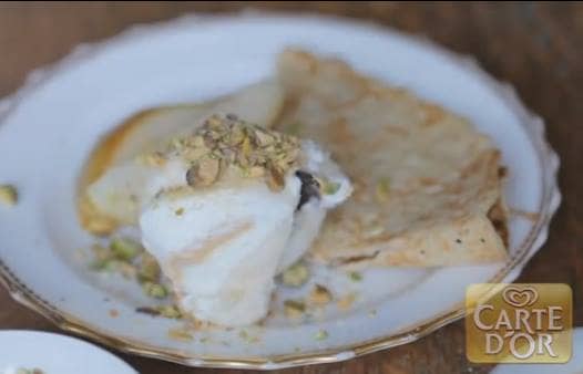 CREPES DE PÊRA E NATA