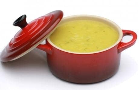 O estilo de vida moderno, com uma alimentação deficiente, refeições mal cumpridas ...