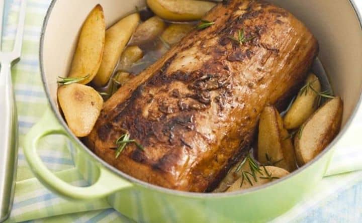 Lombo de porco de panela com peras