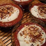 Mousse de chocolate com nozes e natas Mousse de chocolate com nozes e natas