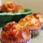 Mini Folares com Doce de Abóbora Mini Folares com Doce de Abóbora