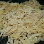 A pedidos: massa fresca. Caneta e papel na mão? A pedidos: massa fresca. Caneta e papel na mão?