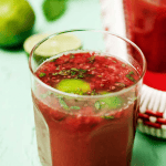 Cocktail de framboesas e lima Cocktail de framboesas e lima