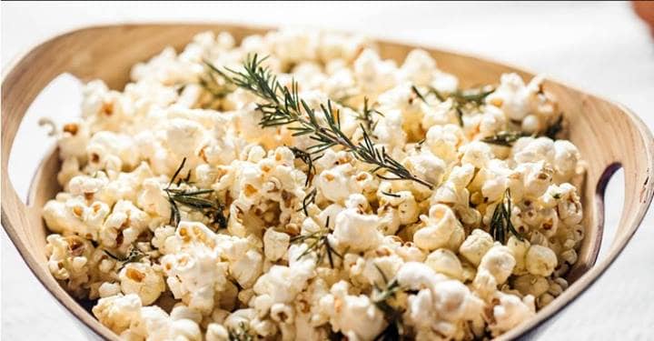 Pipoca Aromatizada com Alecrim