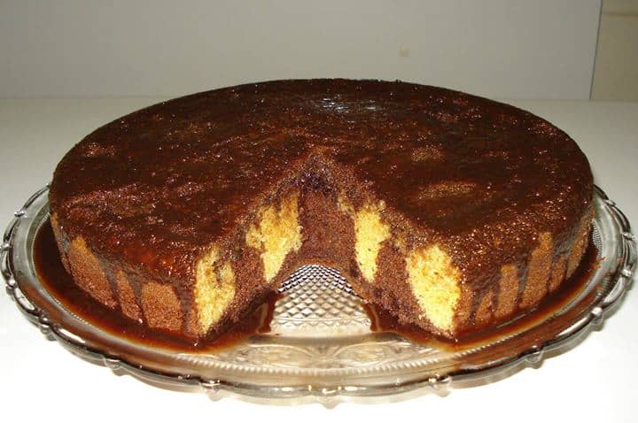 BOLO MÁRMORE DE FUBÁ