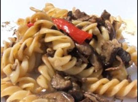 Massa ao Molho de Berinjelas e Salmão