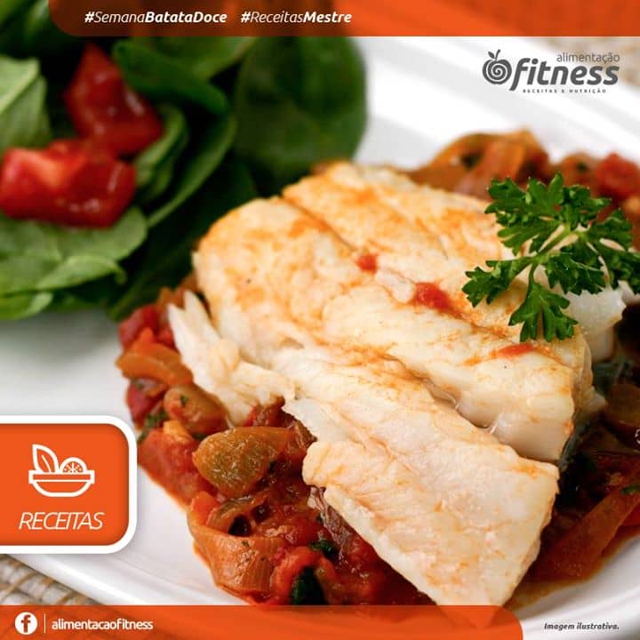 BACALHAU COM BATATA DOCE E MAÇÃS VERDES