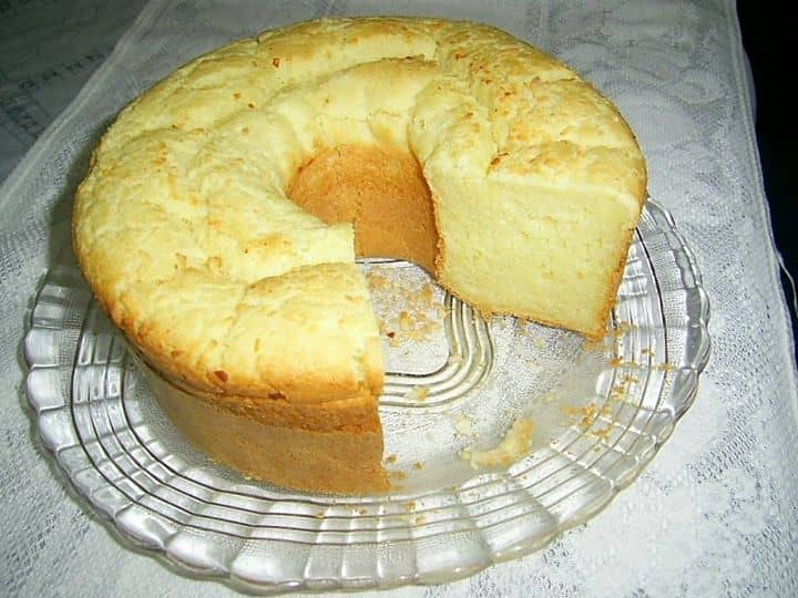 BOLO DE QUEIJO