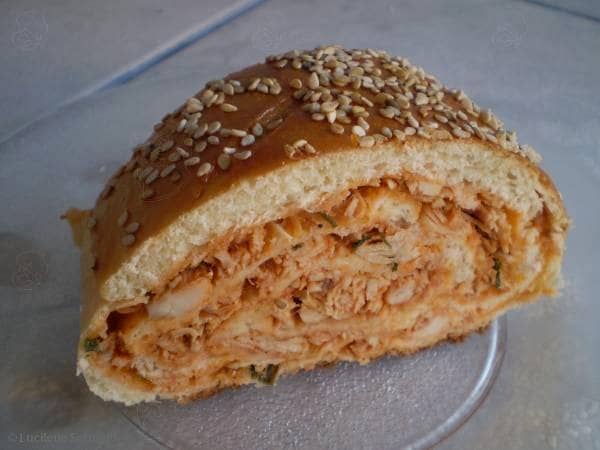 PÃO RECHEADO (como rocambole)