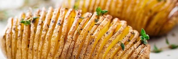 Batatas hasselback